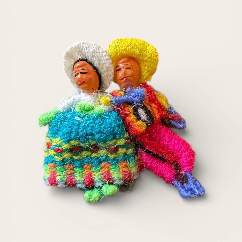 Vintage Guatemala Folk Art Handmade Worry Doll Couple Pin or Brooch